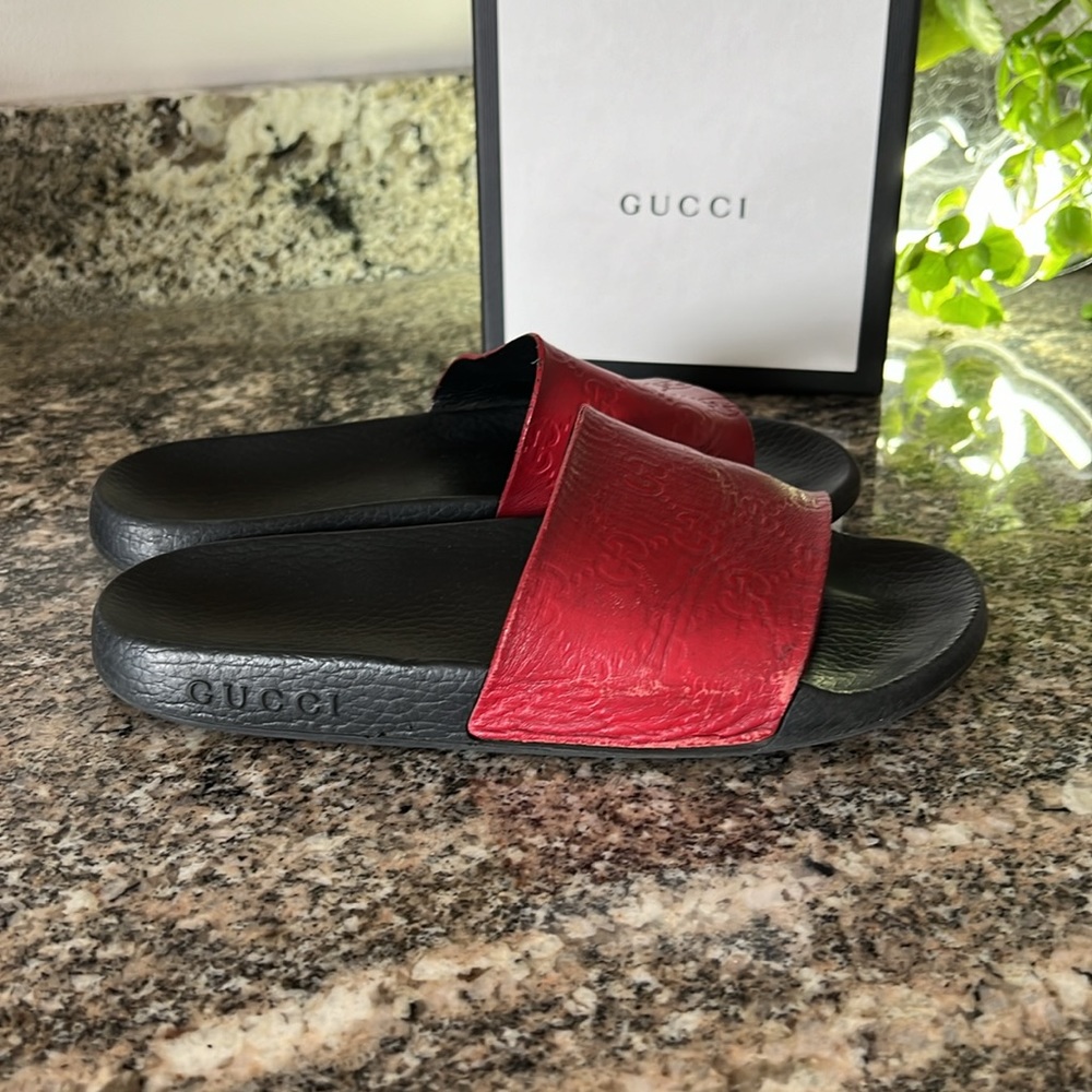 Gucci Guccissima Red Slides - Picture 5 of 7